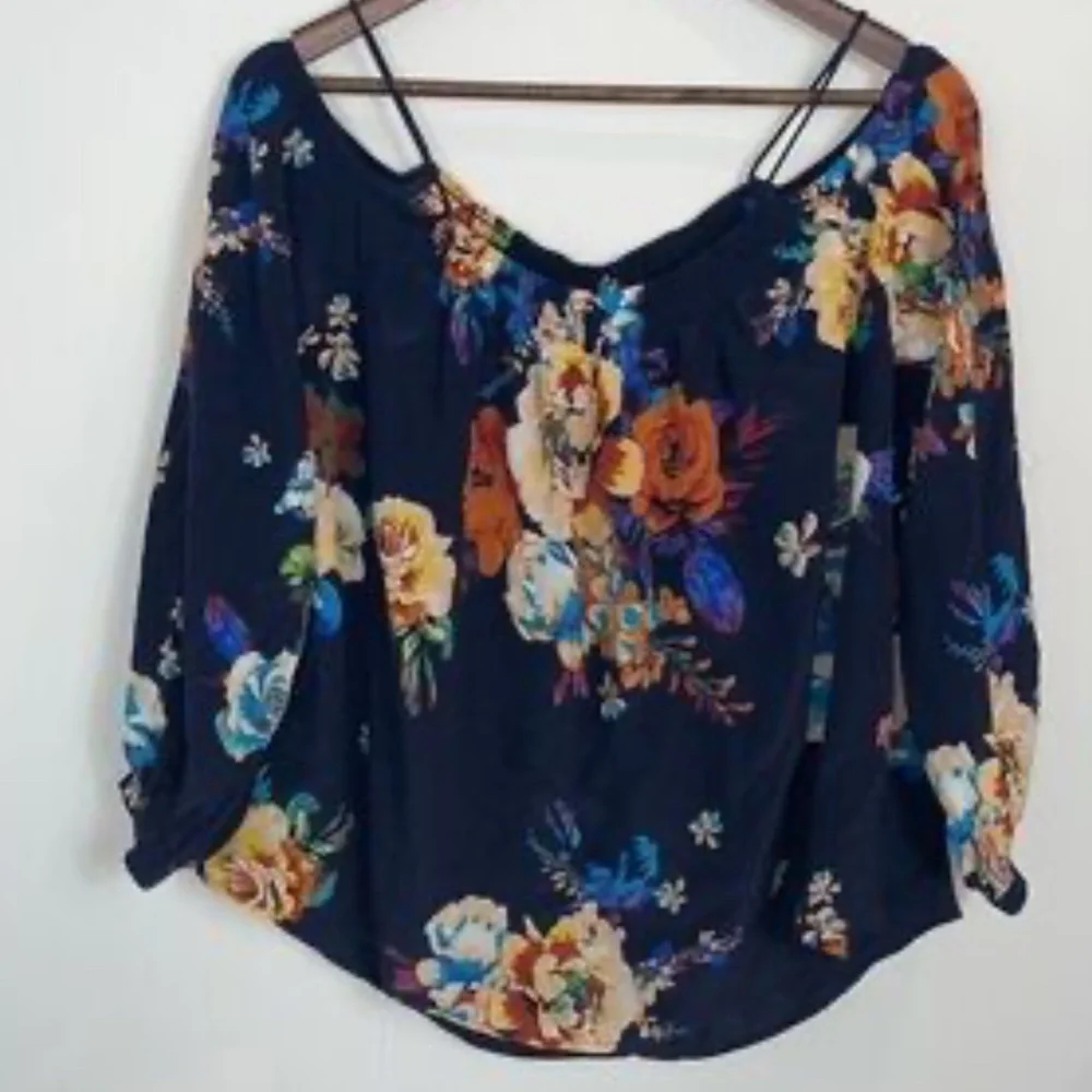 Anthropologie Maeve Blue Tallie Open Shoulder Silk Blouse xs - Picture 9 of 9